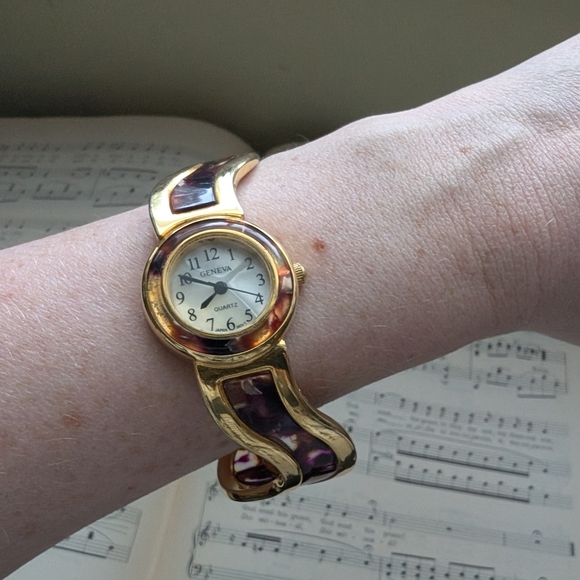 Geneva Gold Bangle Watch - Picture 1 of 14